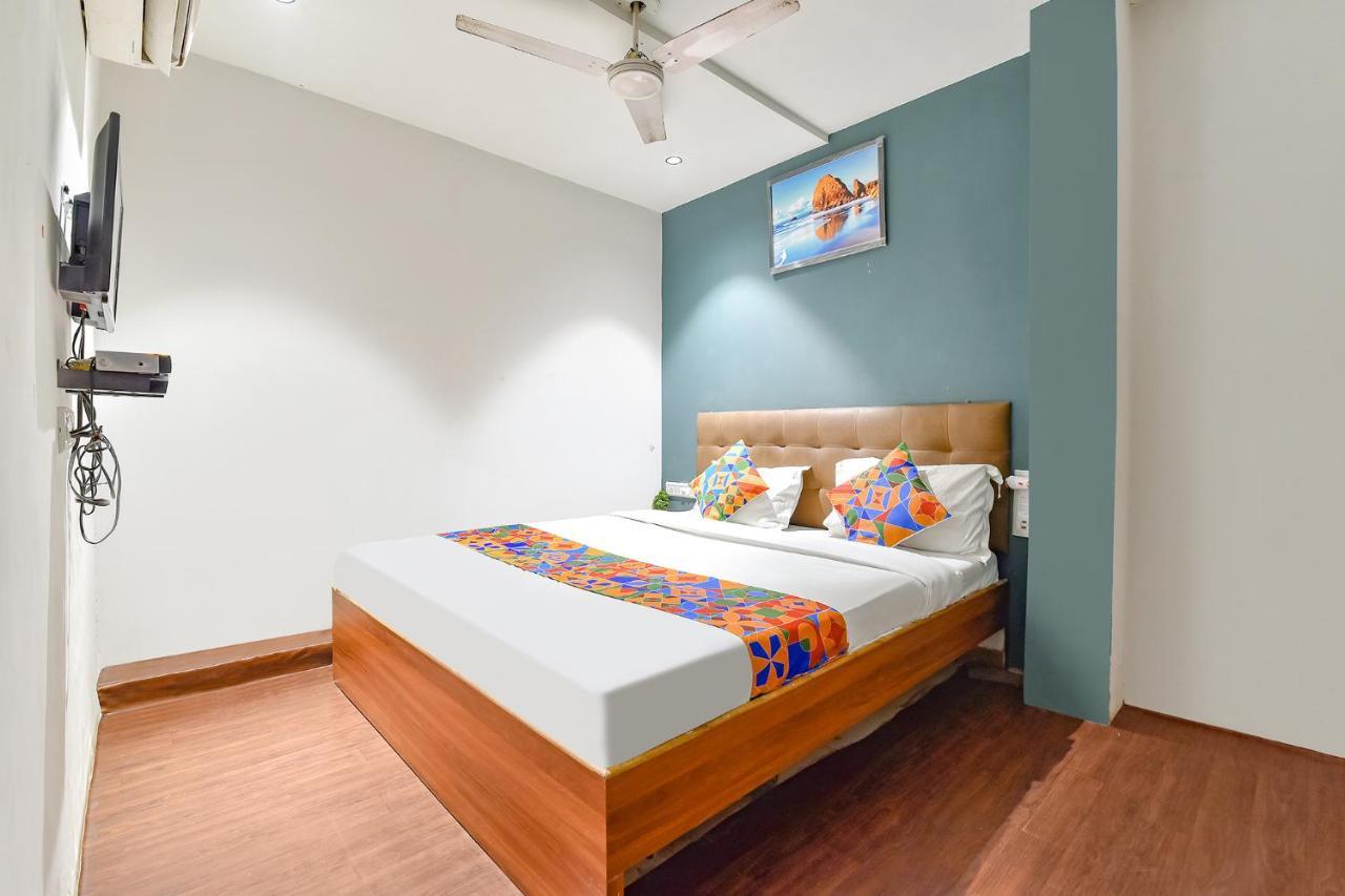 Fabhotel Nidhivan, Udhna Junction Surat Dış mekan fotoğraf