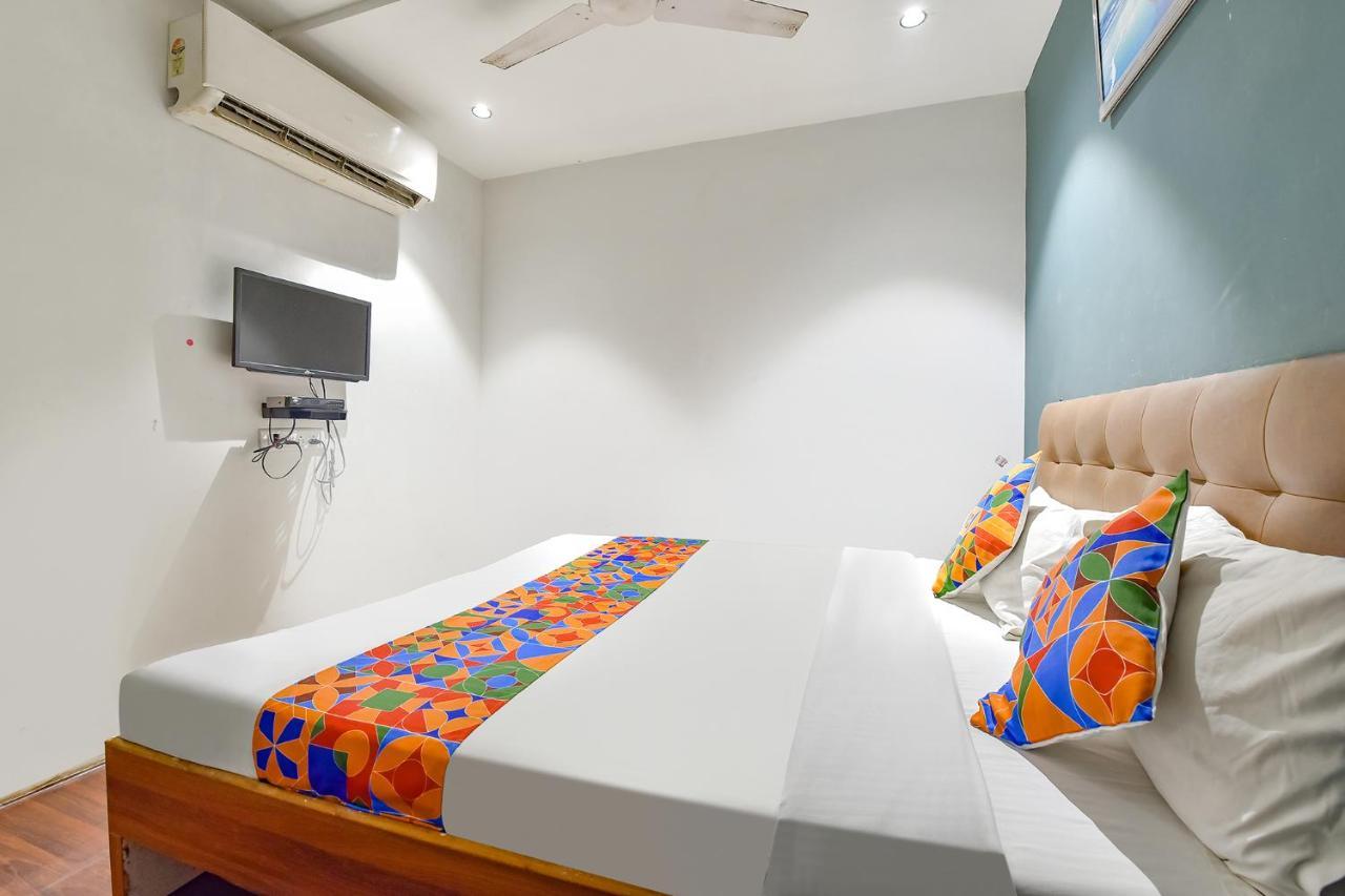 Fabhotel Nidhivan, Udhna Junction Surat Dış mekan fotoğraf